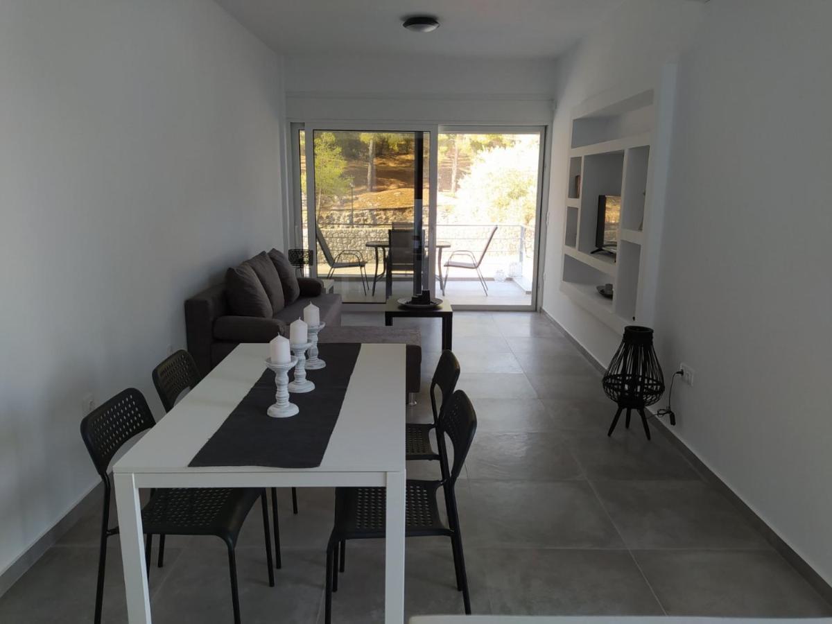 Estia - Brand New Apartment In Ermioni Village Екстер'єр фото